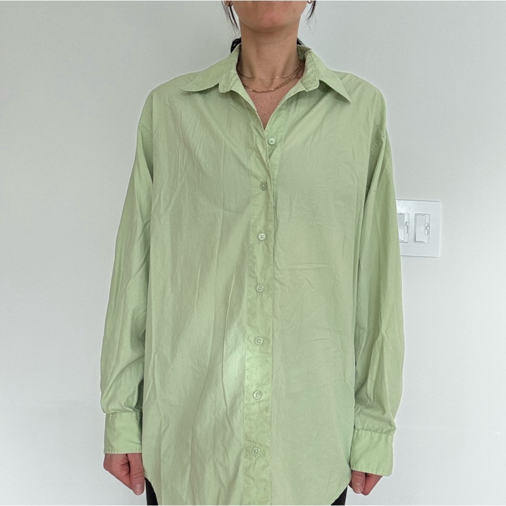 Aritzia Sunday Best Boyfriend Style Button Down